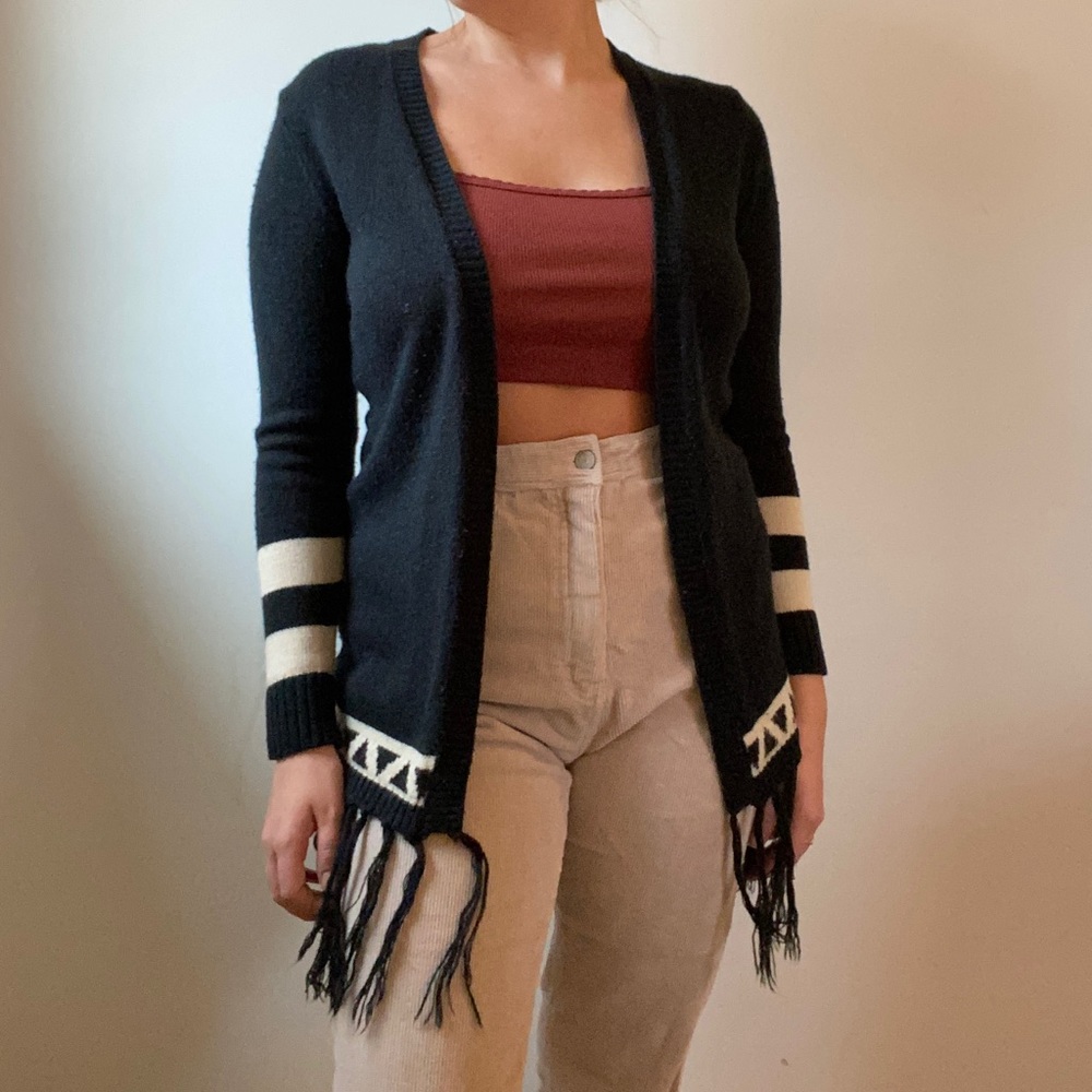 Black pyramid cardigan